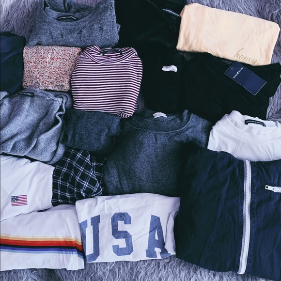 NEW - ✨MY BRANDY COLLECTION ✨ - Picture 1 of 1